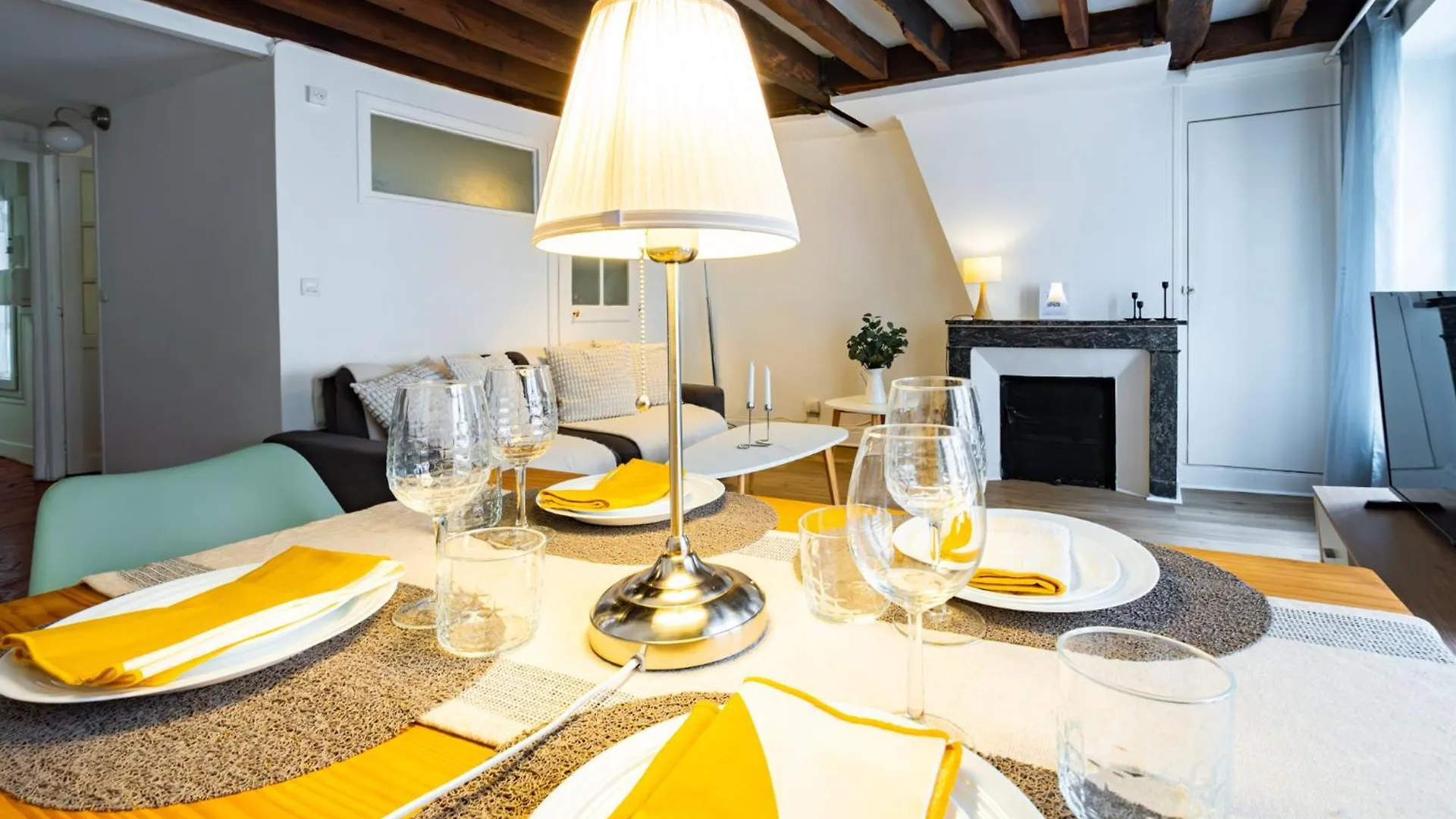 Appartement Typique Au Coeur Du Marais باريس 0*,